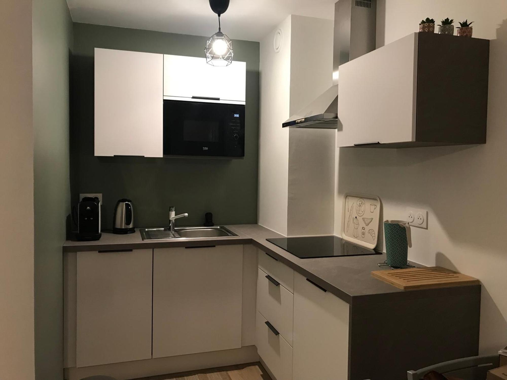 Appartement Jolie Vue - Appt 2 Pieces Vue Balcon Sud