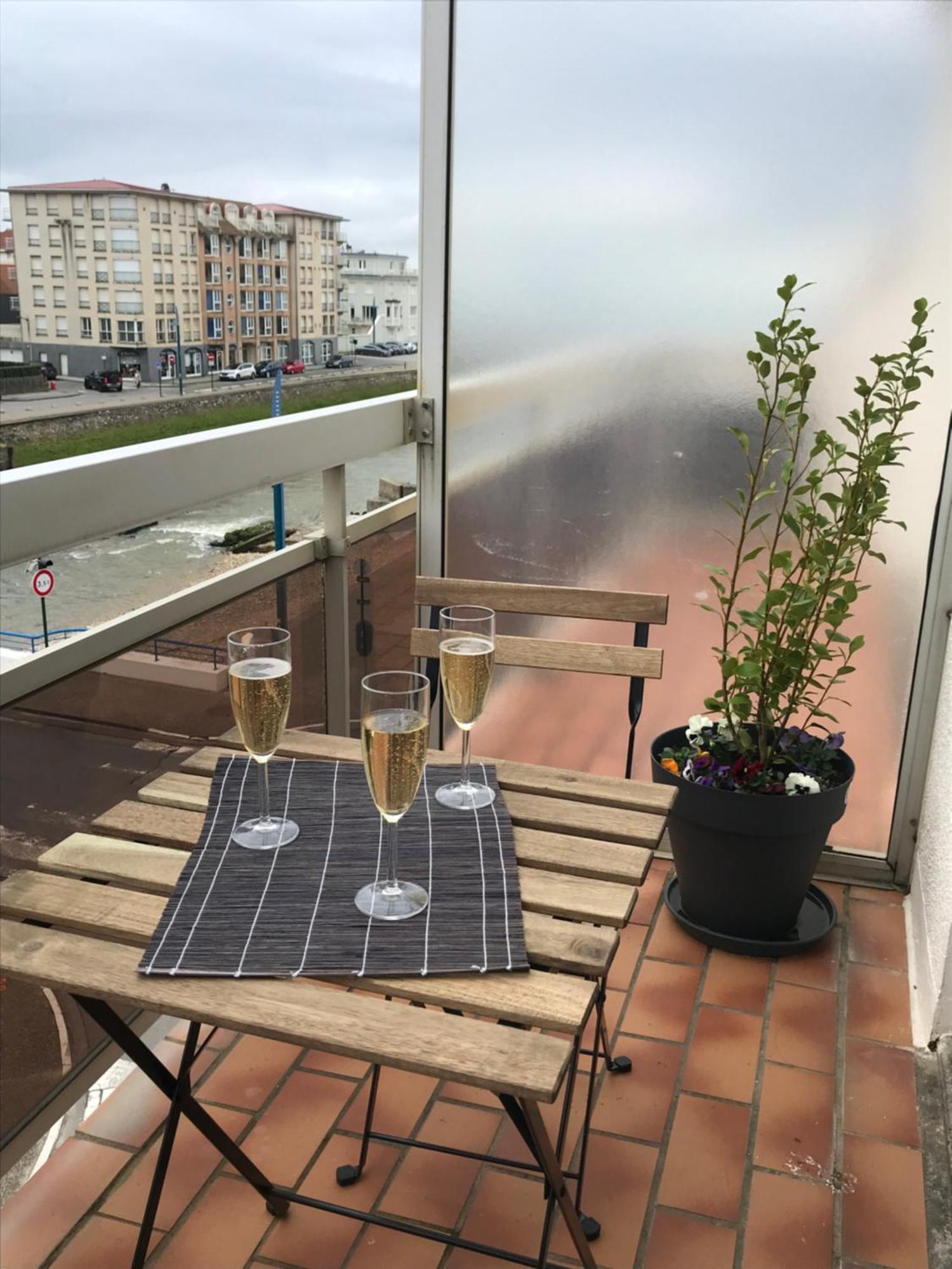 Apartment Jolie Vue - Appt 2 Pieces Vue Balcon Sud